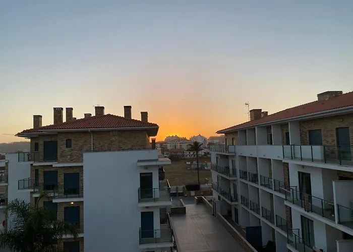 High Quality T2 In Smp Apartament São Martinho do Porto