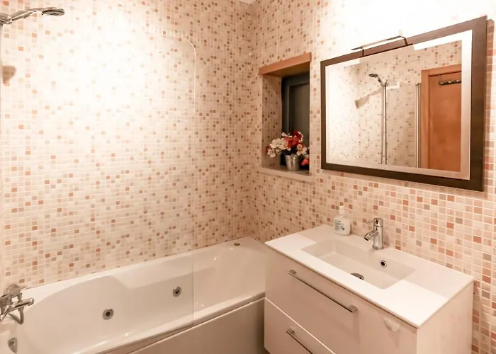 Apartament High Quality T2 In Smp