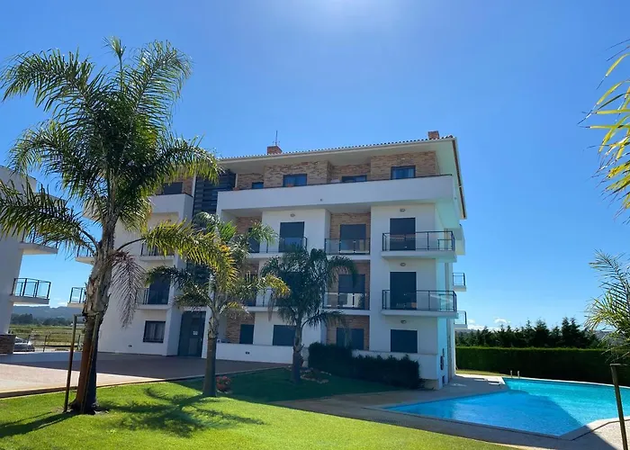 Appartement High Quality T2 In Smp São Martinho do Porto